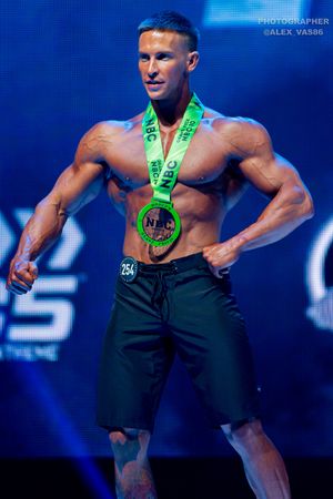 MEN'S PHYSIQUE НОВИЧКИ